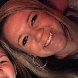 Meet your Posher, Kadie